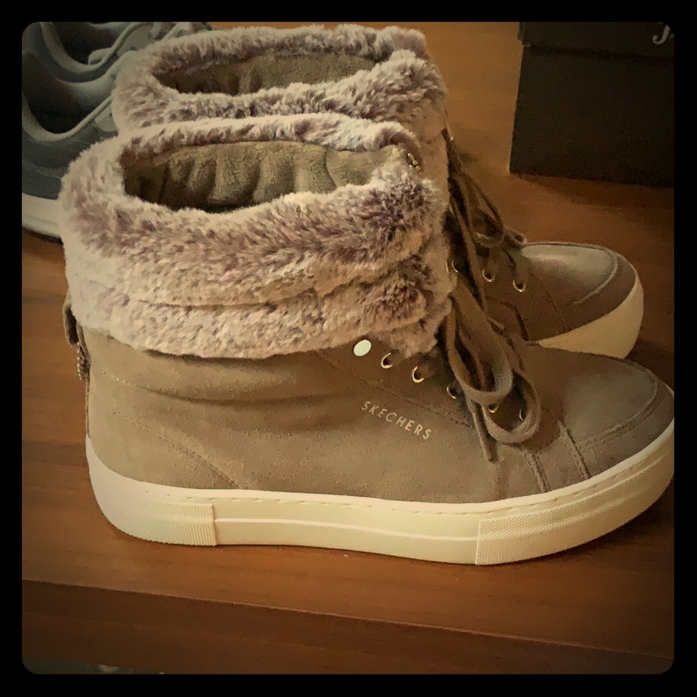 Skechers low boots